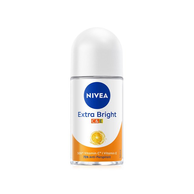 NIVEA Extra Bright C & E Roll On 50ml
